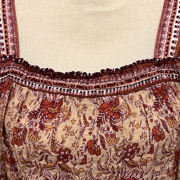 58. June & Hudson Bohemian Print Peasant Style Blouse - Picture 5 of 16